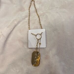 Gold Pendant “Mama” Necklace